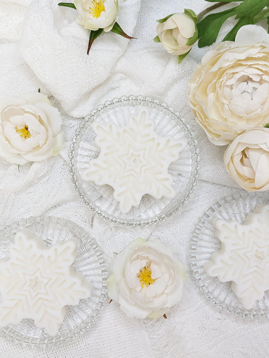 Miriše na bijeli Božić sojina svijeća ❄️✨